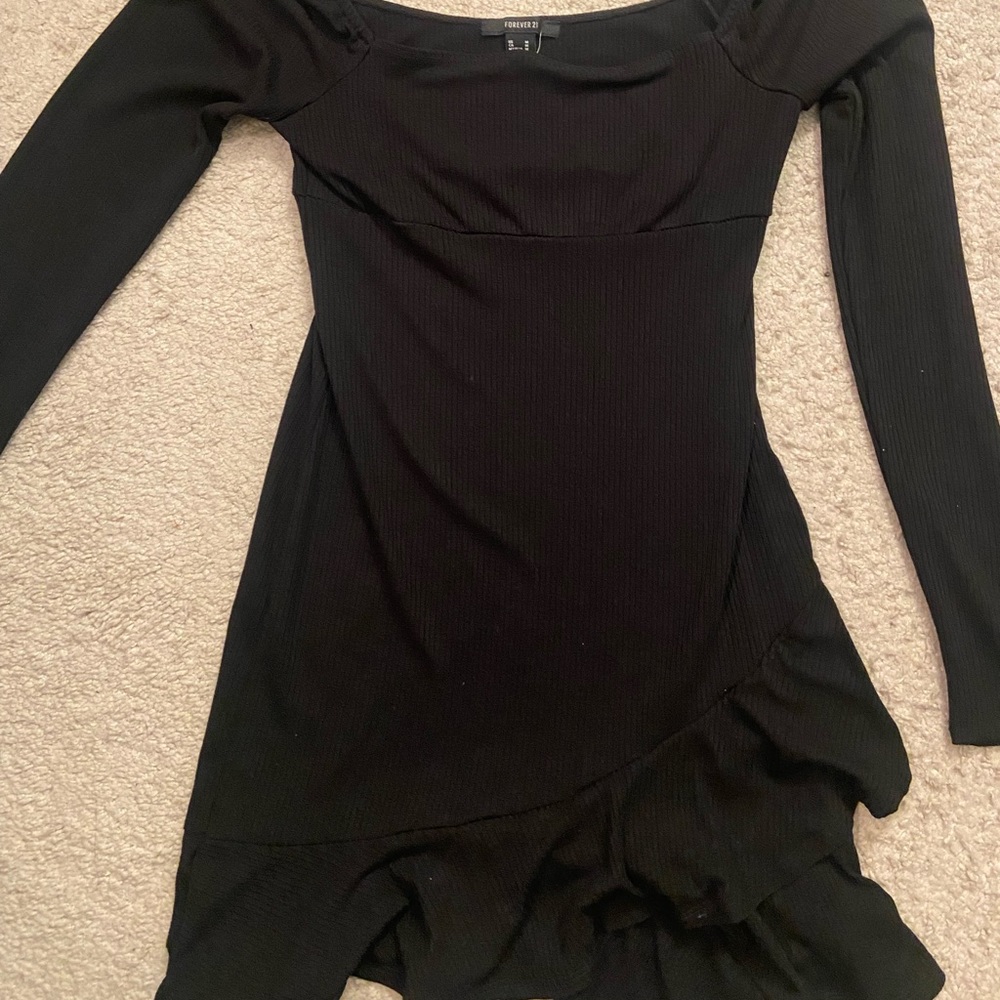 Black long sleeved Dress